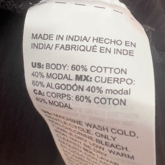 NWT CHICOS black macro sequin v-neck tunic top size 4 XXL holiday lightweight - Picture 7 of 7